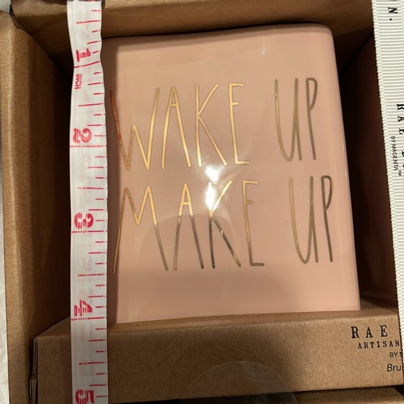 Rae Dunn coral colour make up containers NIB ❤️Price Drop❤️ - Picture 8 of 9